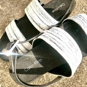 Calvin Klein Size 6 Sandals